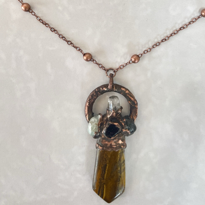 Copper crystal point pendant necklace with gemstones